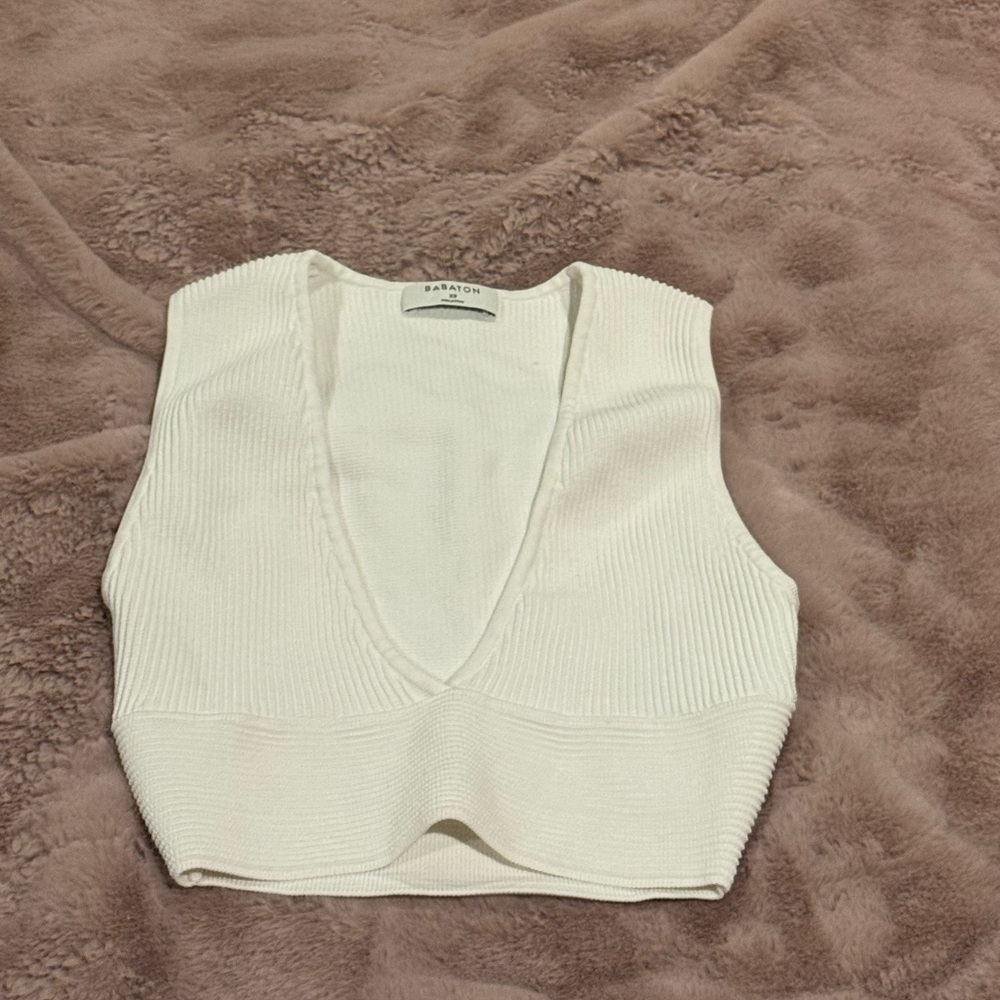 Babaton Women's White Knit Crop Top
